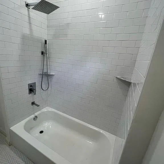 837 Smith St SW #A — Photo 6