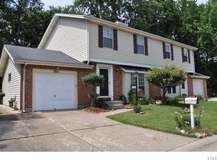 264 Spencer Pl, Saint Peters, MO 63376