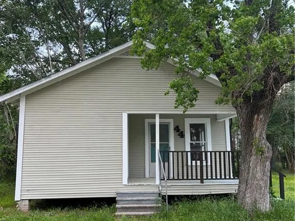 44 Valley St, Pineville, LA 71360