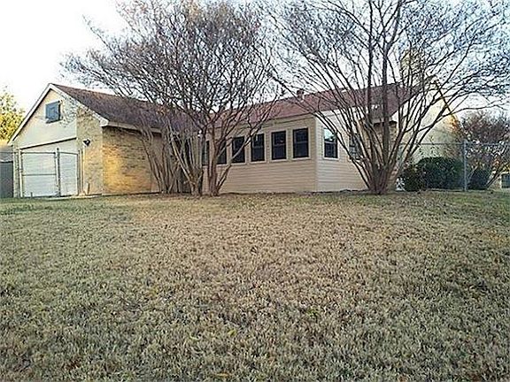 5th image of 7905 Sloan Cir