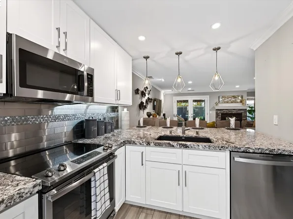 4125 Amberwood Cir, Pleasanton, CA 94588