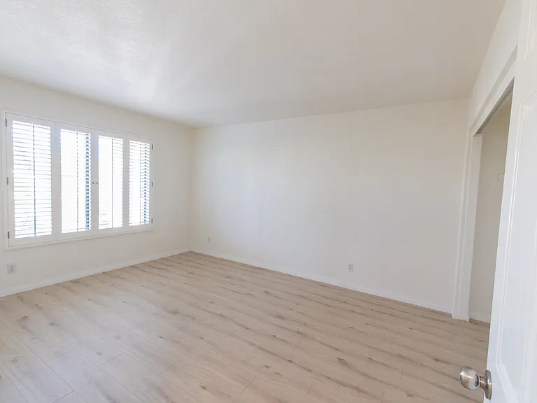 27842 Inverness #38 — Photo 17