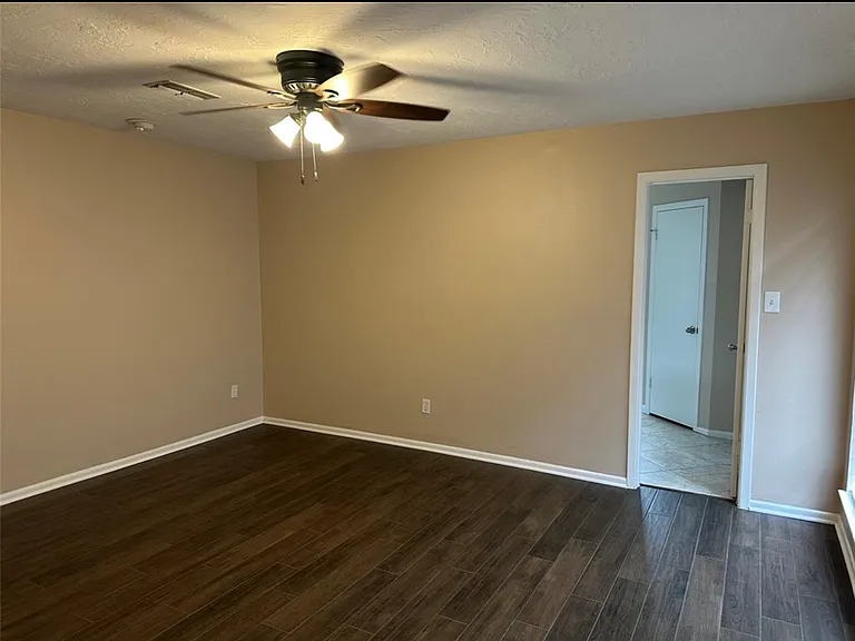 17406 Spicewood Springs Ln #17406 — Photo 31