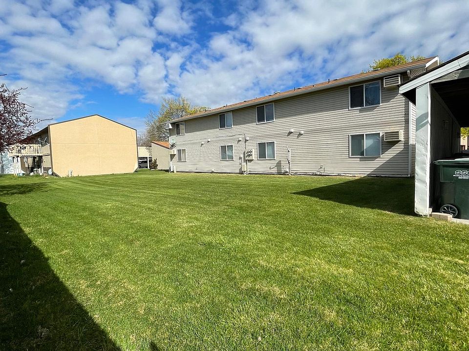 1st image of 1415 W Sandalwood Dr