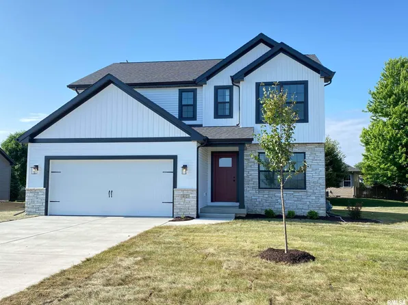 412 Hawks Nest Dr, Chatham, IL 62629