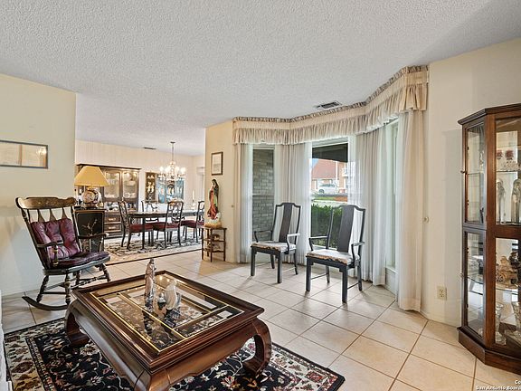 5th image of 13306 THORNRIDGE LN