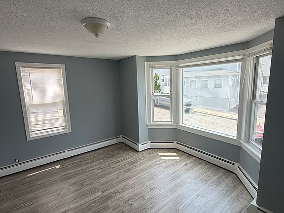 2nd image of 654 3rd St #1