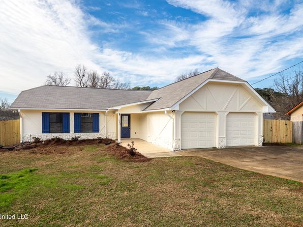 333 Gary Daniels Dr, Jackson, MS 39272