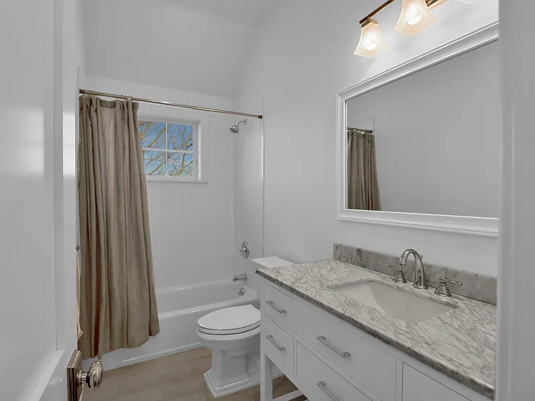 34 Fairlawn Dr — Photo 14