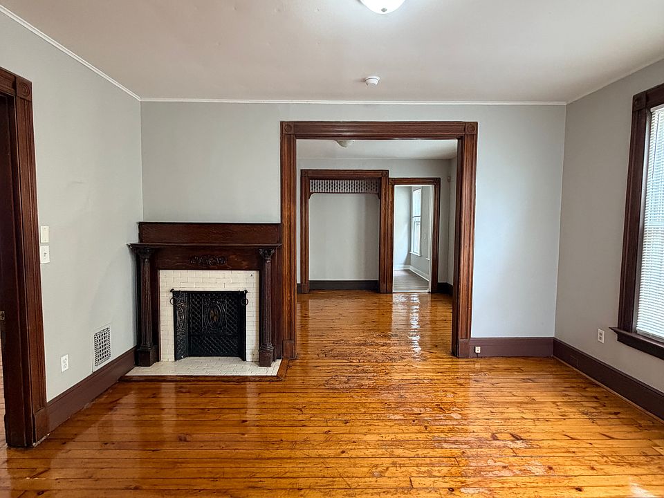 1st image of 331 Edgewood Ave #A