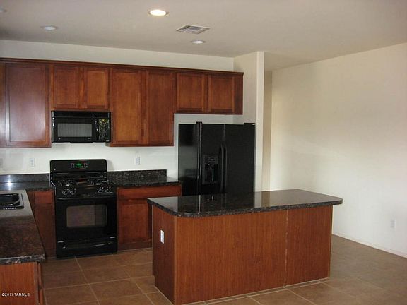 4th image of 10136 N Avra Vista Dr