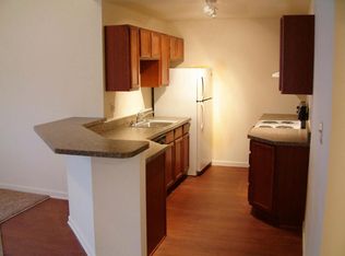 3213 Vine St APT 5, Cincinnati, OH 45220