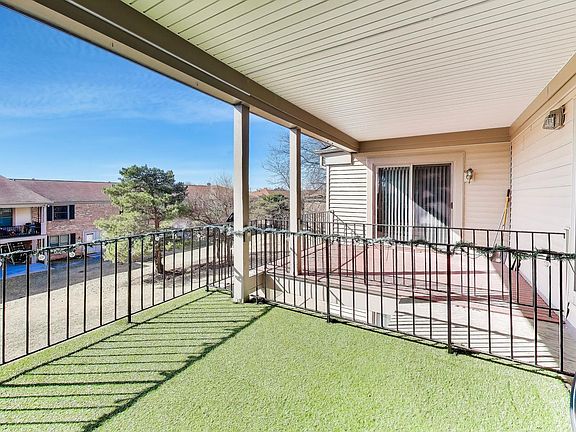 2nd image of 1760 Bristol Walk APT F