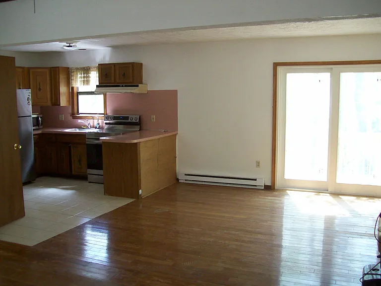 173 Hyland Dr — Photo 16