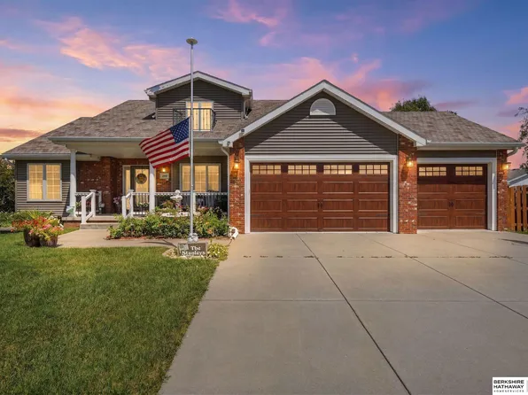 2140 N 79th St, Lincoln, NE 68505
