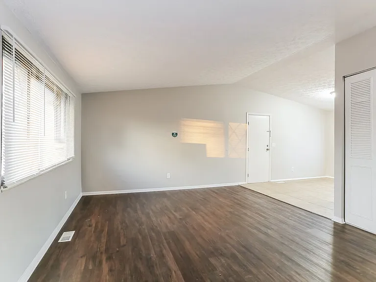 1284 Falene Pl — Photo 7