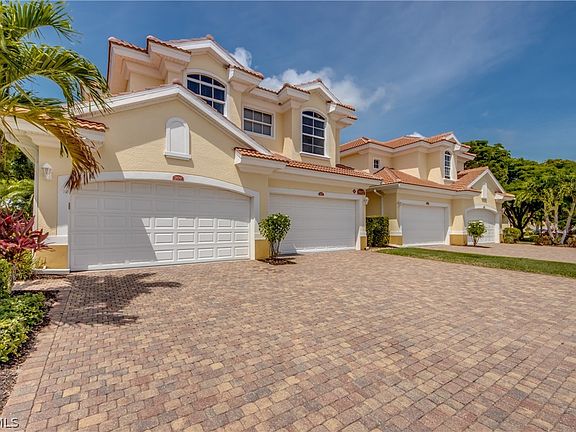 2nd image of 5912 Tarpon Gardens Cir APT 201