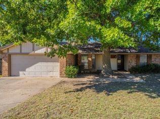 1302 Randy Dr, Weatherford, TX 76086