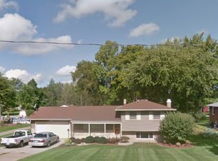 48160 N Ridge Rd, Amherst, OH 44001