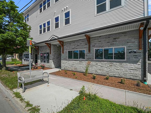 5th image of 1109 S Carver St Lot 6