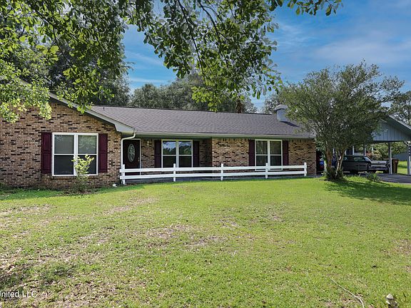 2nd image of 14449 Bay Cir