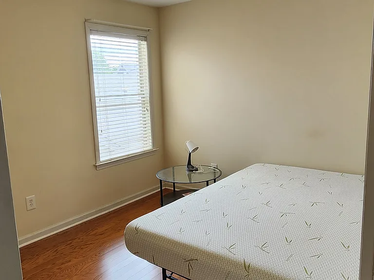 1292 Isle Bay Dr — Photo 18