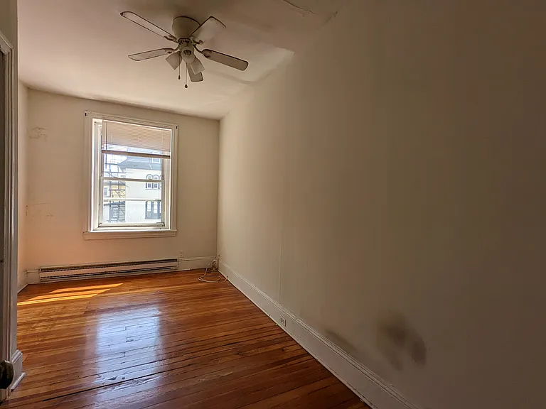 401-n-33rd-st-2r-8