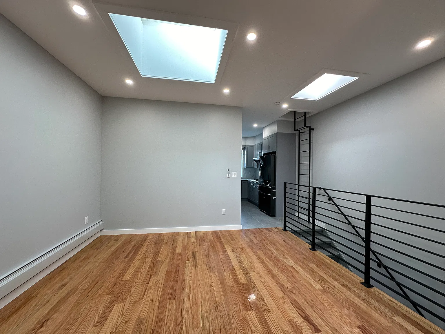 2 bed, $2,600 — Photo 2