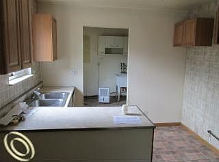 3rd image of 25639 Dartmouth St