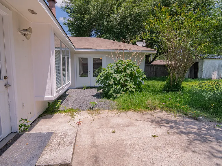 17626 Golf Club Dr — Photo 20