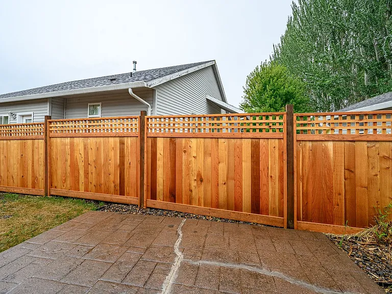 357 NE Faulconer Ct — Photo 24