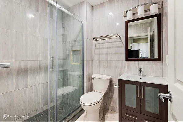 Rented by Douglas Elliman | media 24