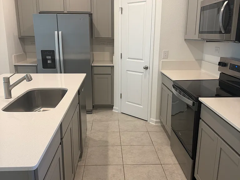 3601 Athenian Way — Photo 4