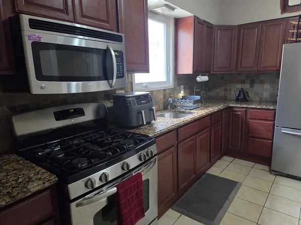 319 Beach 47th Street image 8 of 19