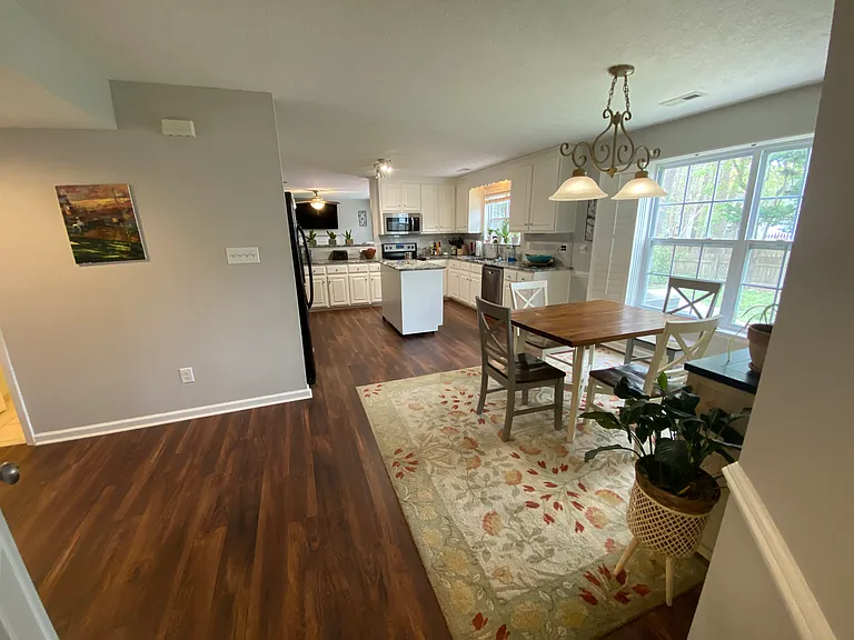 3904 Saint Marys Cir — Photo 16