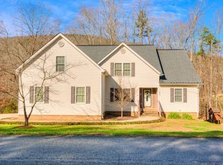 2800 Back Valley Rd, Trenton, GA 30752