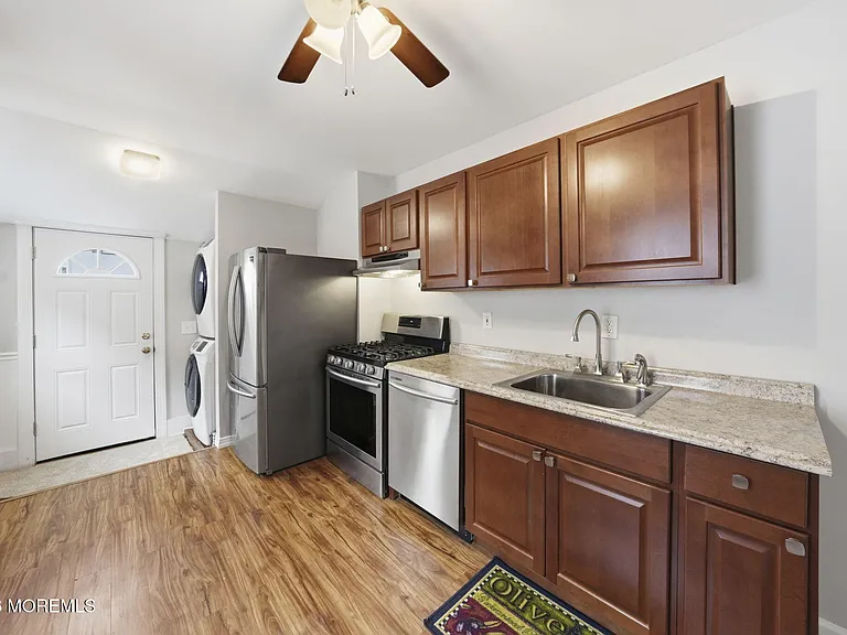120 2nd St #FRONT HOME — Photo 8
