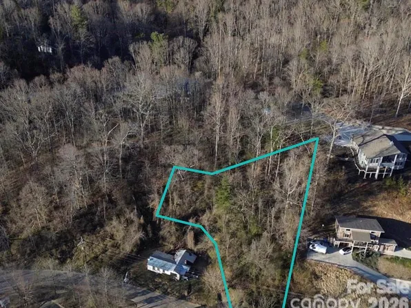 18 Governors View Rd, Asheville, NC 28805