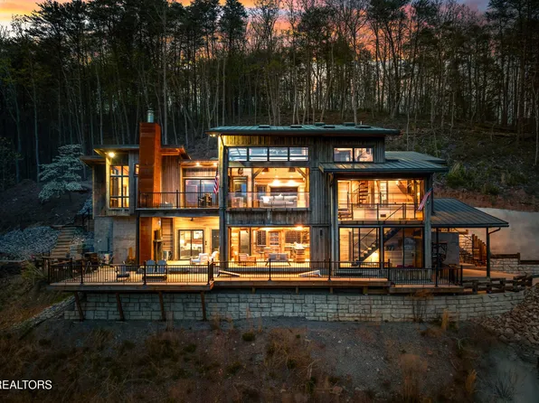 780 Laurel Lake Cir, Madisonville, TN 37354