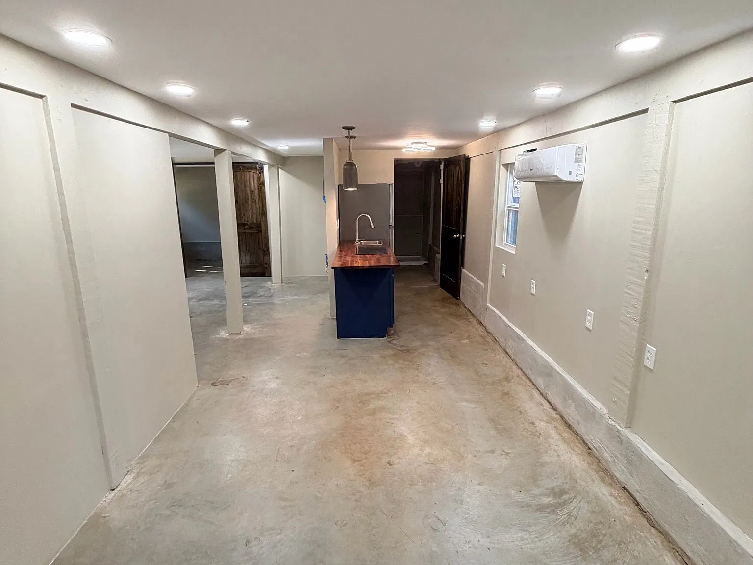 2 bed, $1,100 — Photo 4