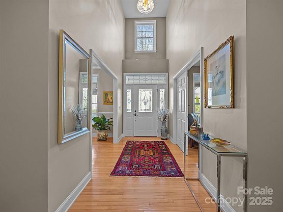 4th image of 43 Golden Pond Way