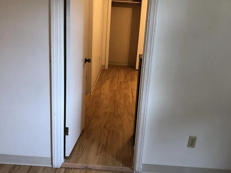 2419 Beechwood Blvd #B — Photo 16