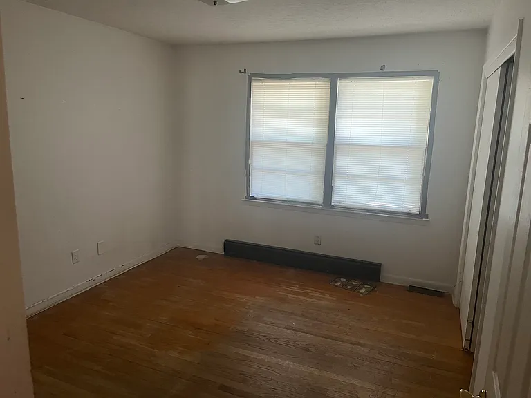 2914 Loren Dr — Photo 3