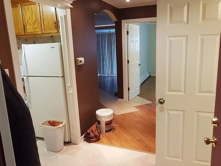 8905 Knight Ave #203 — Photo 9