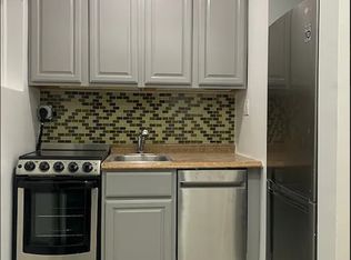 238 E 82nd St APT 2D, New York, NY 10028