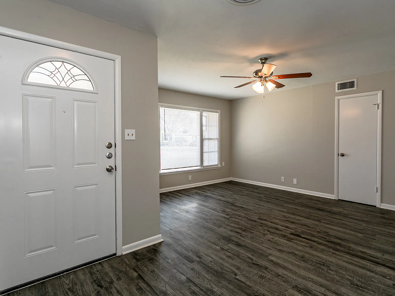 3513 Jane Ln. Fort Worth, TX 76117 — Photo 4