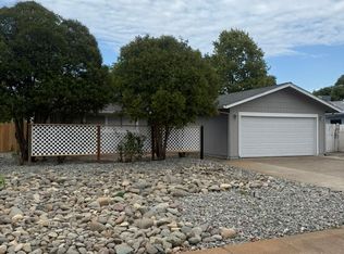2496 Capella St, Redding, CA 96002