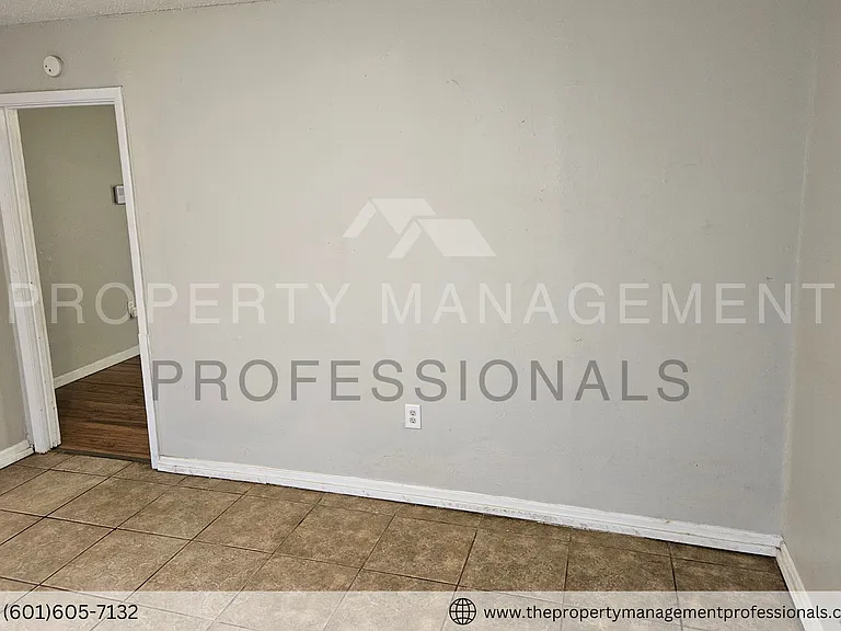 1324 Marydale Dr — Photo 11