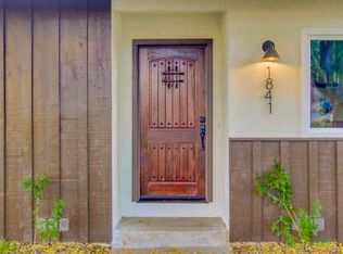 1841 S Iris Ln, Escondido, CA 92026