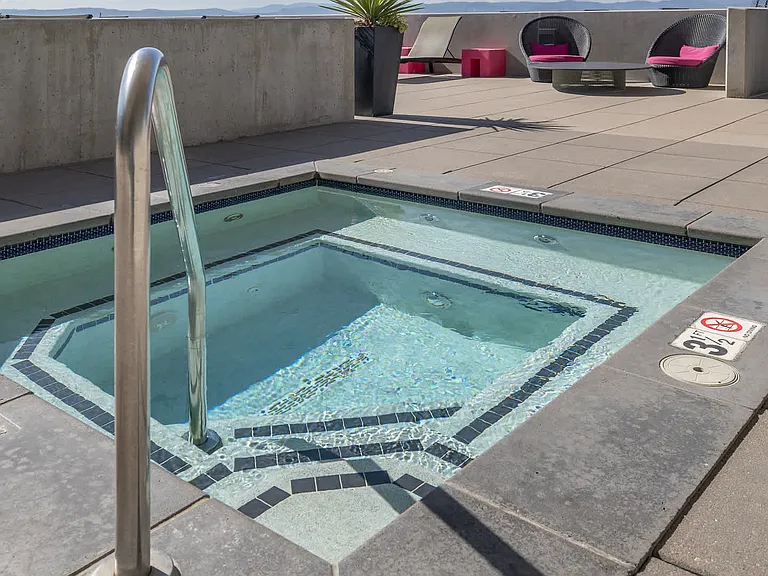 Resident Rooftop Jacuzzi